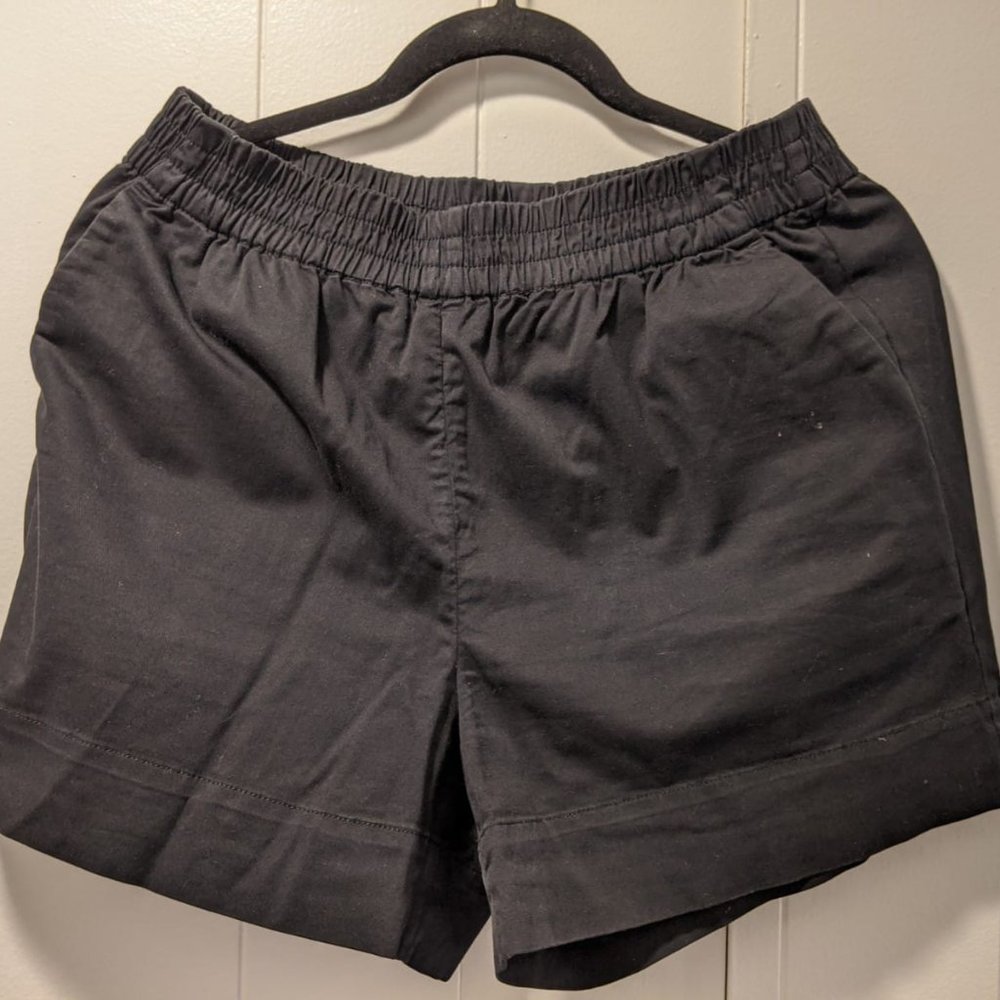 Everlane Easy Chino Shorts